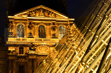 Paris – The Louvre at Night (Palais du Louvre)